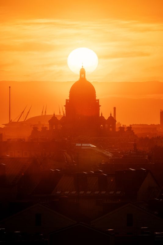 Исаакиевский собор, Санкт-Петербург Исаакиевский собор на закате фото превью
