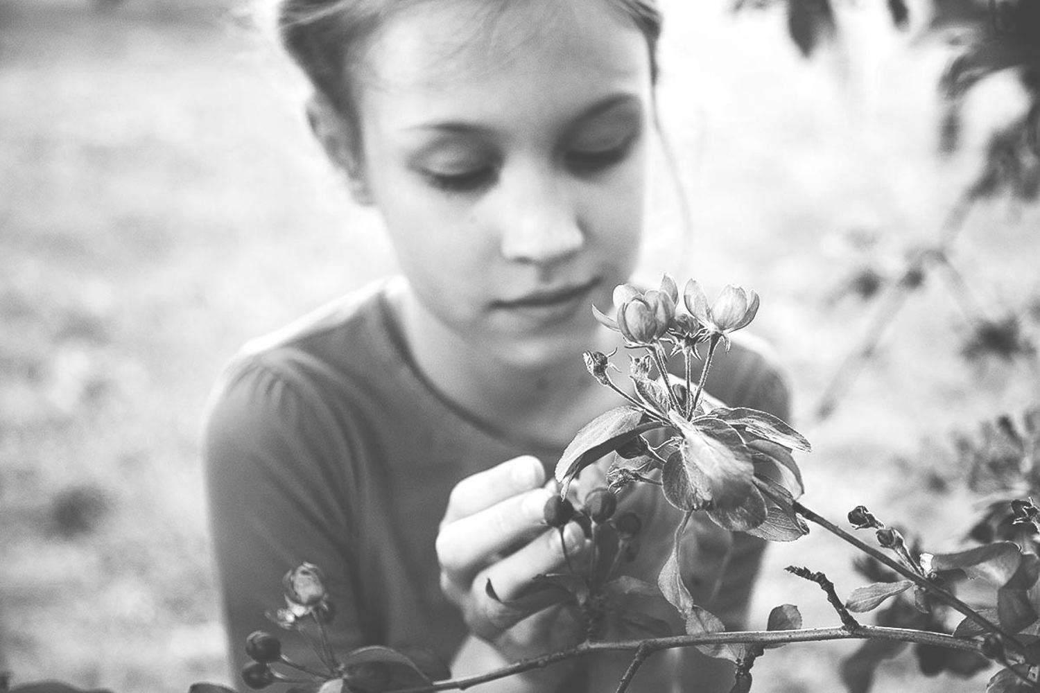 весна, цветение, портрет, девочка, цветы, чб, spring, flower, girl, portrait, blackandwhite, Марина Бойко