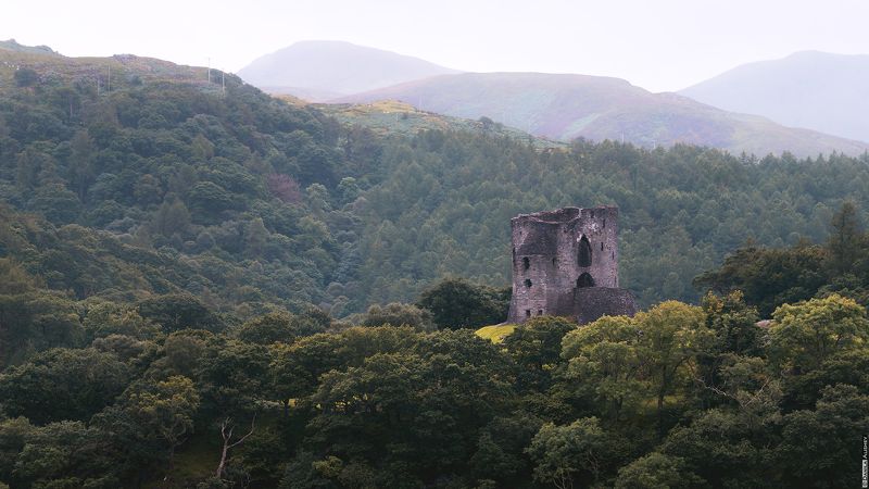 Замок Dolbadarn. Север Уэльса. фото превью