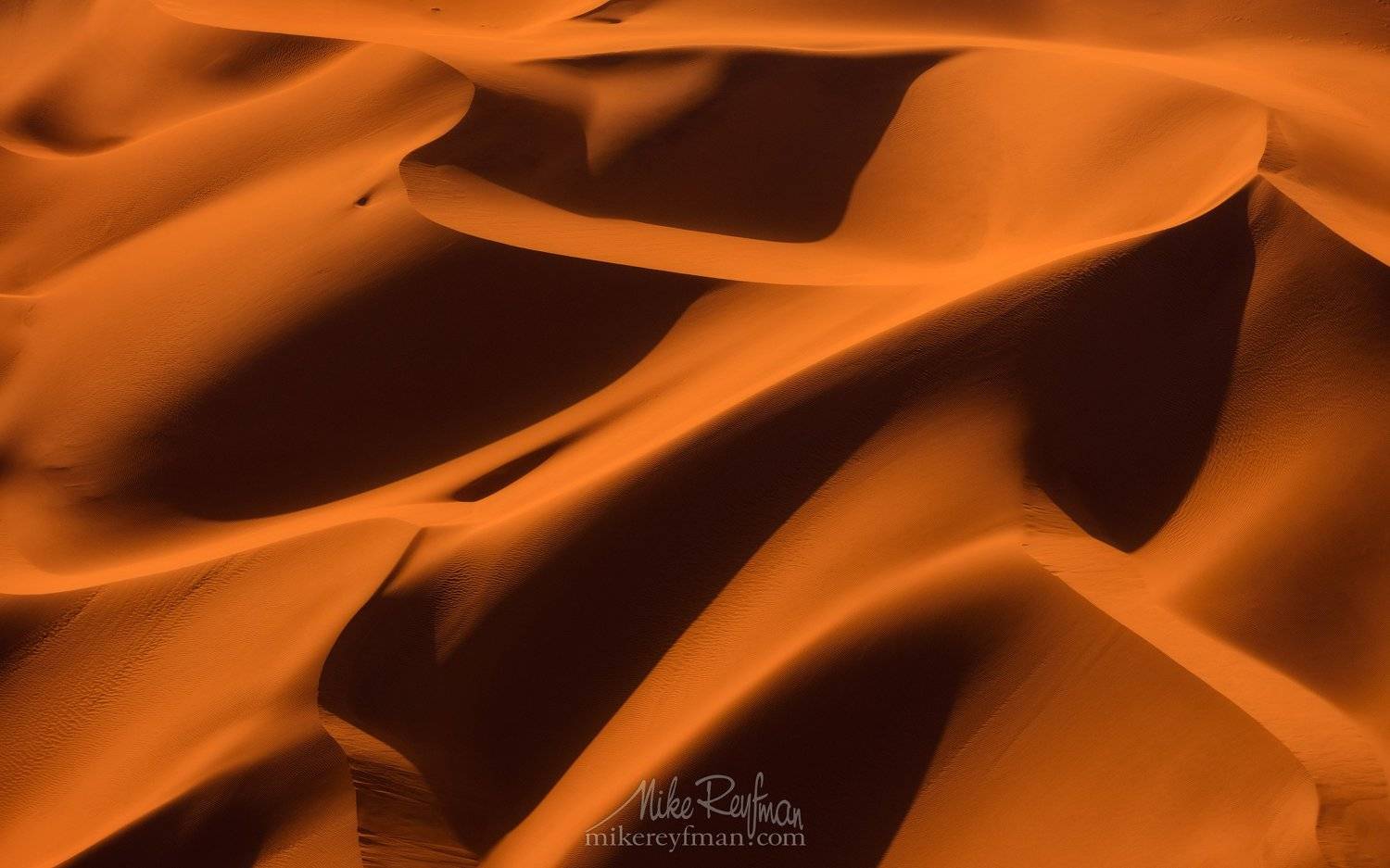 Sossusvlei dunes Namib-Naukluft, Майк Рейфман