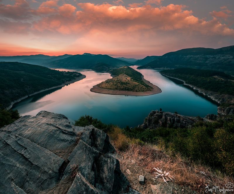 sunset, river, turn, sky, clouds, landscape, rock, tree, forest, mountain The turn фото превью