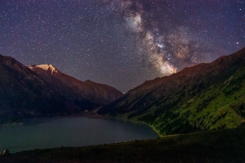 Бао, Большое алматинское ущелье, Горы, Млечный путь, Ночное небо Ночь на Большом Алматинском Озер фото превью
