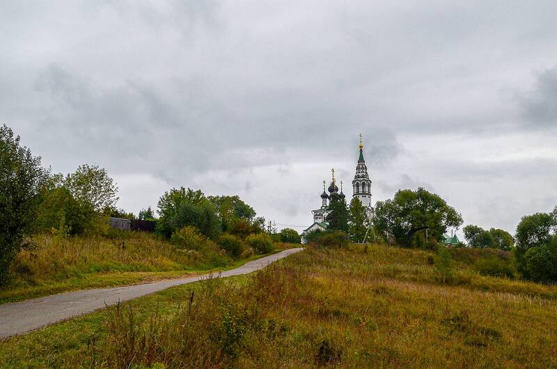 Успенская церковь в Валищево фото превью