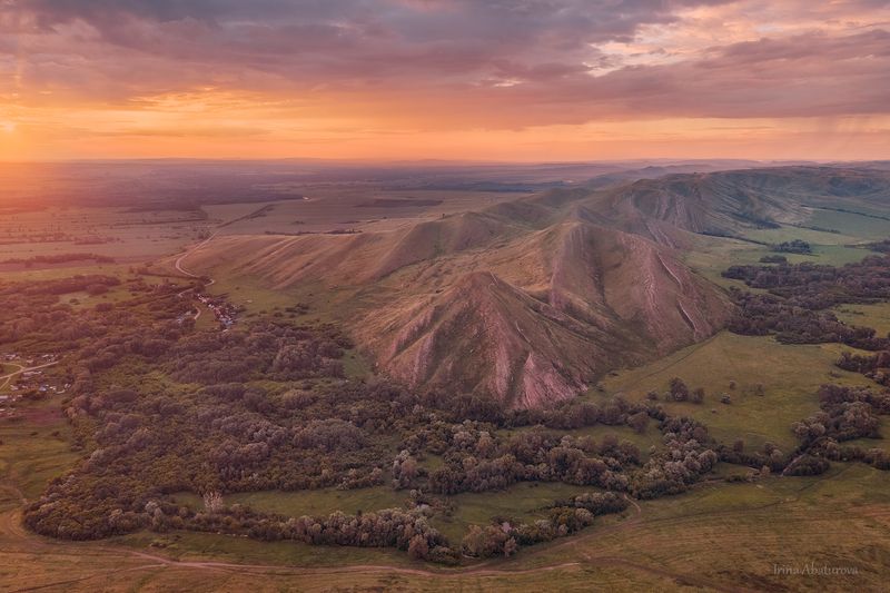 Урал, Уральские горы, оренбуржье, степь, Андреевские шишки, закат, Карамурунтау Андреевские шишки на закате фото превью