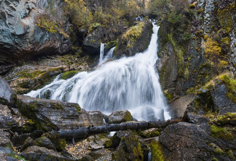 алтай, водопад, большой карасу, осень  фото превью