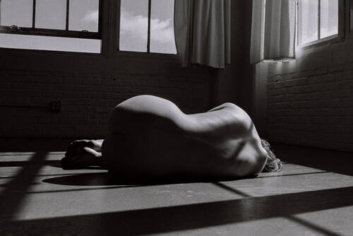Light on Stillness (Sienna 51)