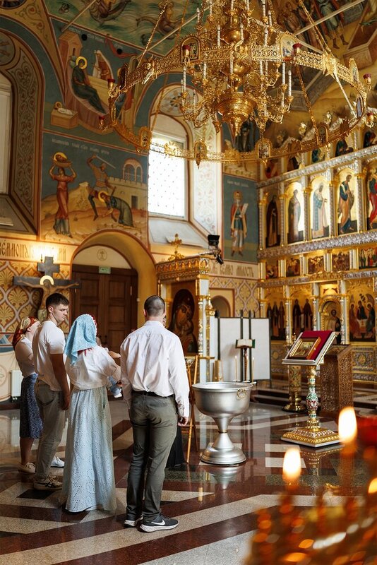 Крещение Алисы и Веры в Суздале фото превью