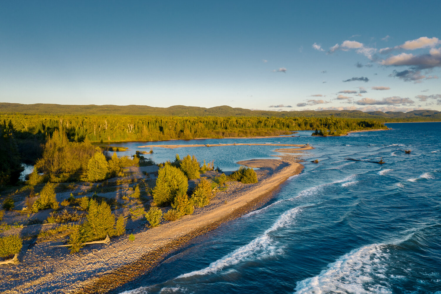 marko, radovanovic, canada, ontario, lake, superior, shores, air, aerial, drone, forest, wild, beach, waves, windy, trunks, fallen, tree, sand, pebble, rocky, mountains, Radovanovic Marko