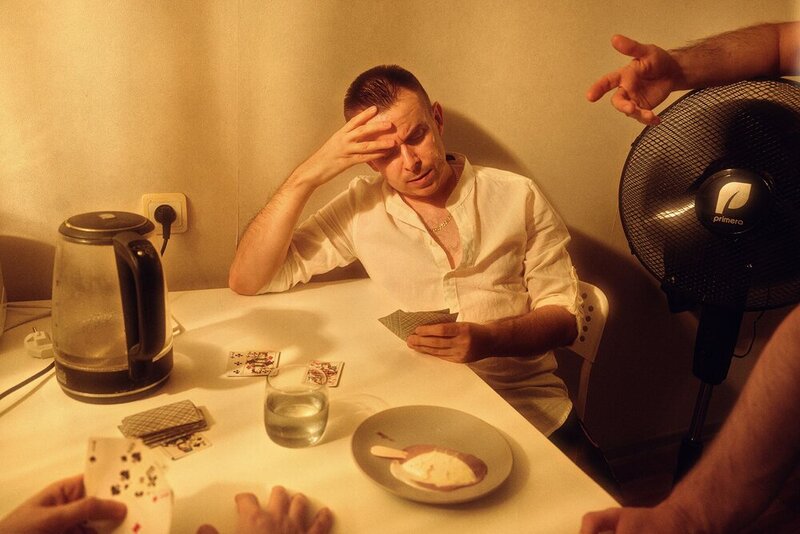 жара, портрет, мужчина, игра, карты, жанровый, Парышков, z8, hot, heat, portrait, game, summer, лето, Parishkov, No AI, не ИИ Жара фото превью