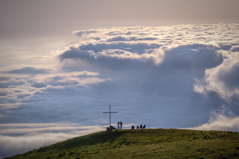 gomismta, mountain, ckouds, cross, people, sky, high, nature, landscape, scenery, travel, outdoors, georgia, guria, sakartvelo, chizh At The End Of The World фото превью