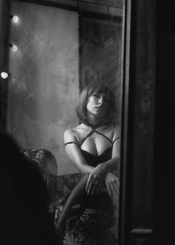 nude, girl, photo, mirrir girl from the mirror фото превью