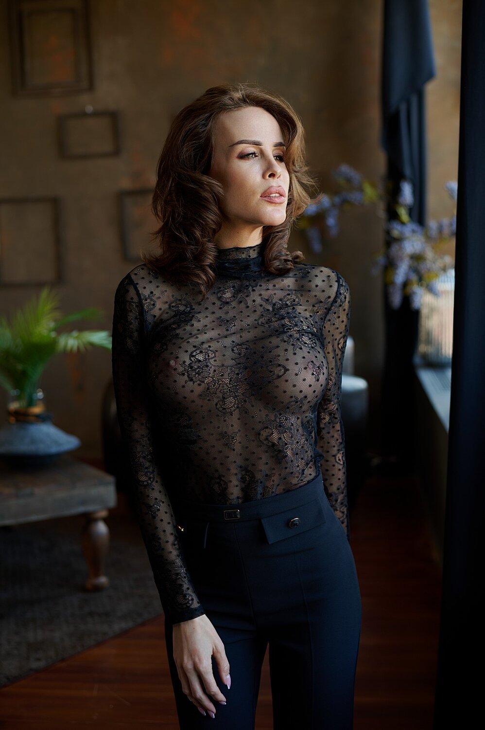 glamour, woma, female, body, sensuality, sexy, curves, portrait, Lajos Cs&aacute;ki