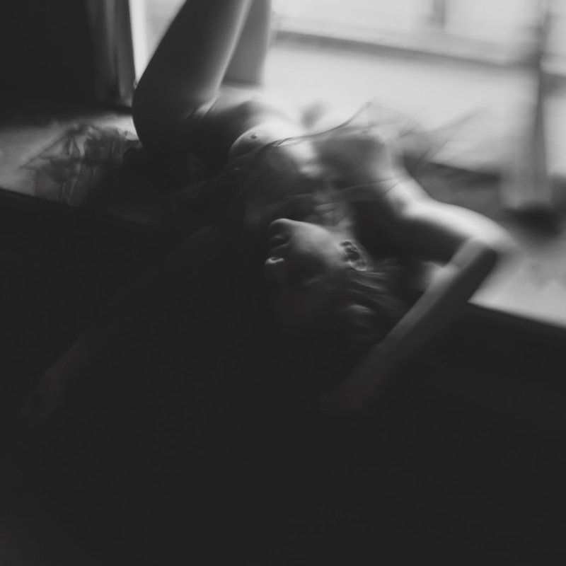 J фото превью