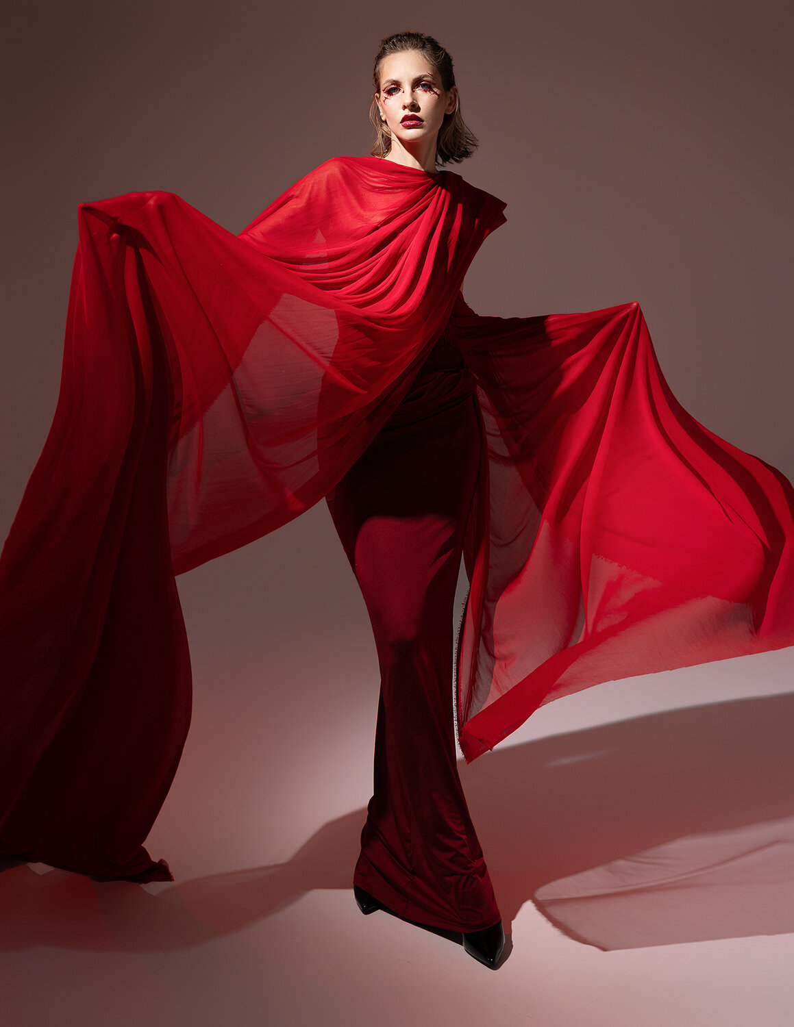 Red. Автор: Свердлов Александр sverdlov, fashion, beauty, glamour, photo, dress, makeup, Свердлов Александр