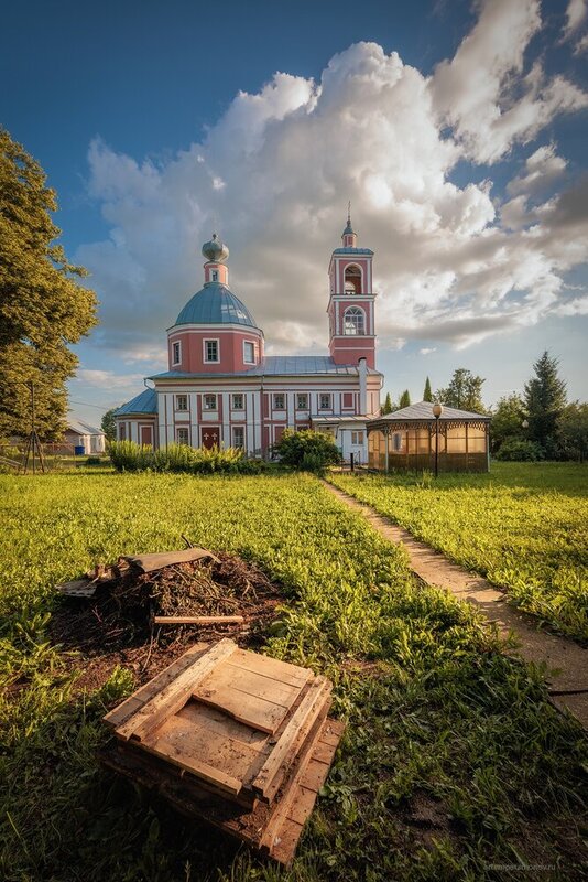 Церковь Параскевы Пятницы, деревня Тросна, Щекинский район фото превью