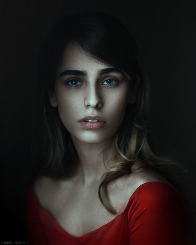 girl,portrait,dark,beauty,eye,deep,feel,light,retouch,harmony Dark Clouds фото превью