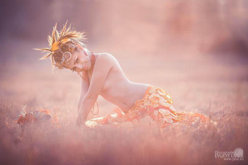 Апельсиновое платье фото превью