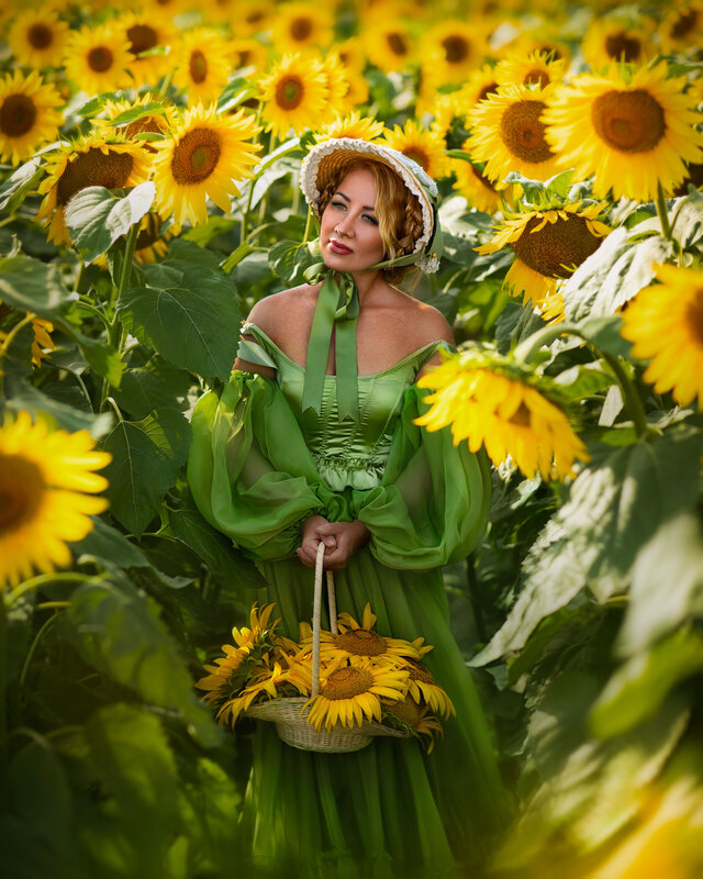 Фотограф Юлия Дюдина, Фотограф Нижний Новгород, Фотосессия в подсолнухах  фото превью