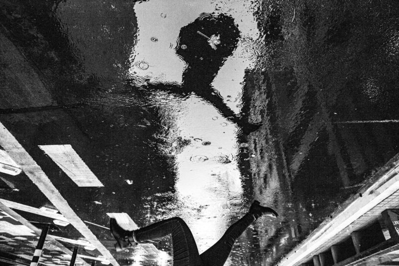 lluvia, rain, paraguas, bastián cifuentes araya, periodista furioso, bastian cifuentes araya, periodistafurioso, street photography, street photo SALTO DE INVIERNO фото превью