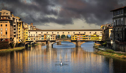Ponte Vecchio at dawn