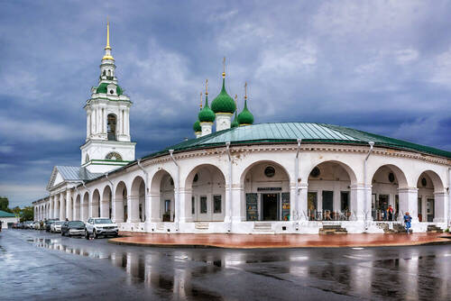 Гуляя по Костроме