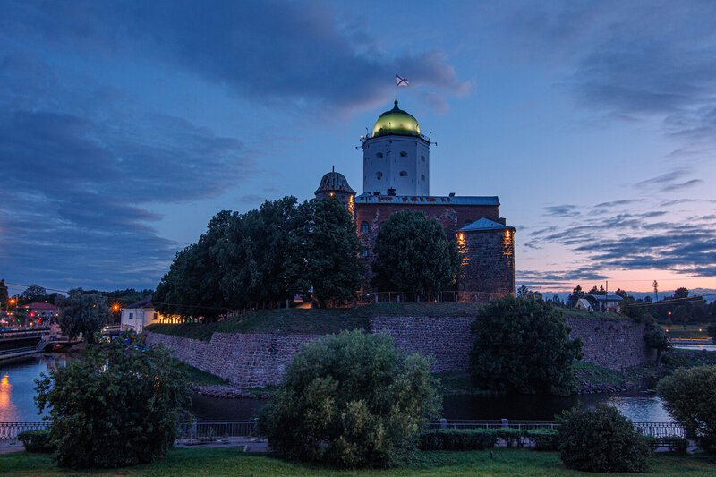 Выборгский замок фото превью