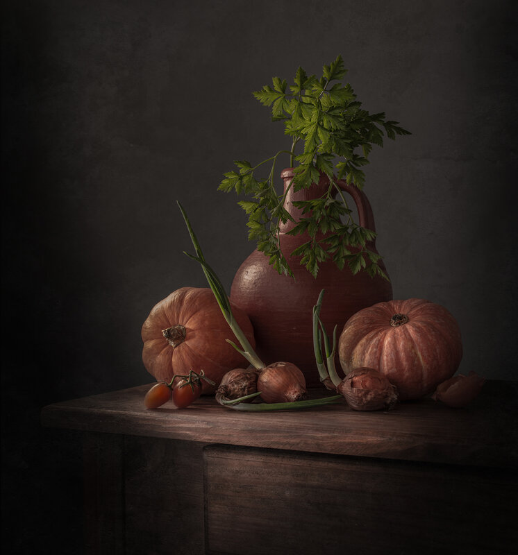 Still life, Sprouting, onion, Parsley, green, light, pumpkins, texture Sprouting фото превью