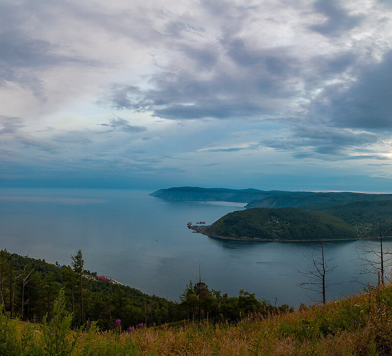 байкал, исток ангары вечер. Хмурился Байкал. фото превью