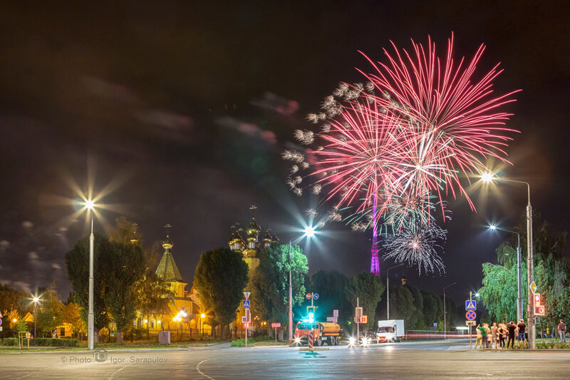 салют, праздник, храм, белгород, россия в моих фото, белгородчина, архитектура, kwanon photo, canon photo 5 августа 2021 г салют в Белгороде в честь Дня города фото превью