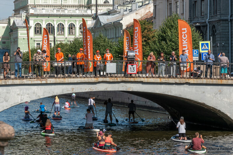 город, санкт-петербург, крюков канал, стрит фото, уличная фотография, репортаж, фестиваль - карнавал фонтанка sup26, в питере плыть, фестиваль сапсёрфинга Фестиваль-карнавал сапсёрфинга Фонтанка SUP-2026. Крюков канал. Санкт-Петербург фото превью