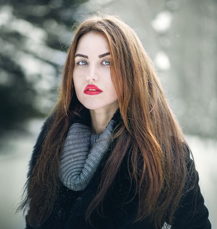 Портрет NIKON Анжелика Зима Парк Анжелика фото превью