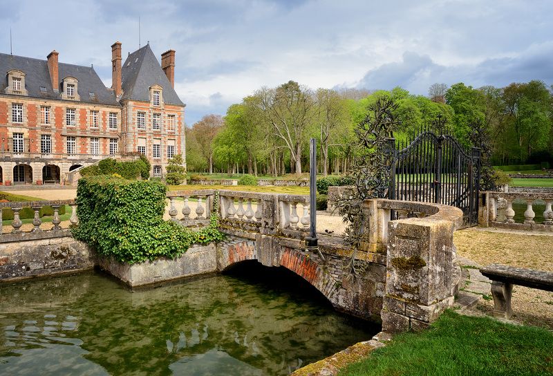 château, de, courances Обитаемый замок фото превью