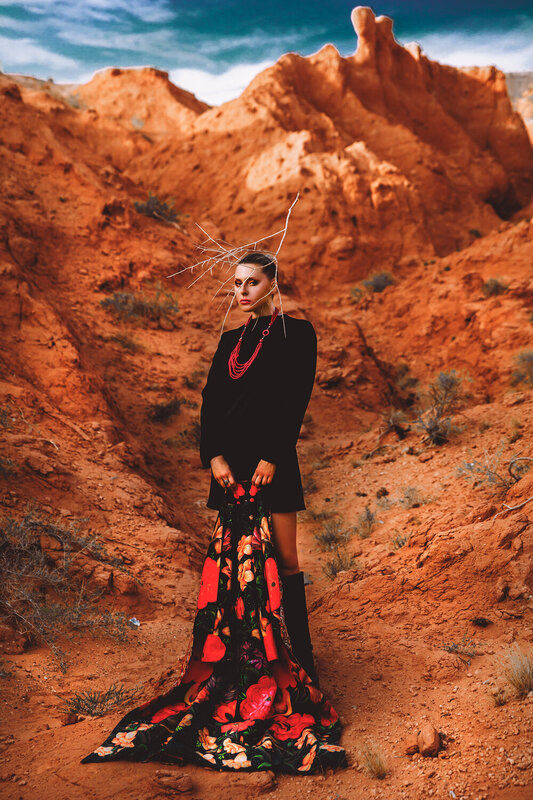woman, portrait, fashion, mongolia Untamed fire фото превью