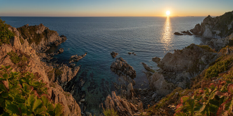 Россия, Приморский край, Приморье, Японское море, Находка, мыс Пассека, закат, панорама Там, где море встречает солнце фото превью