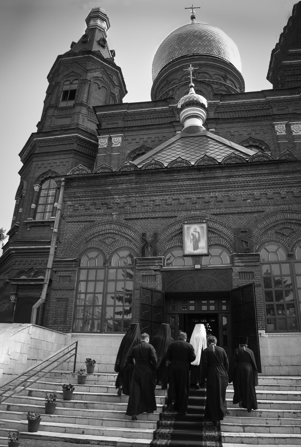 , Всеволод Сахновский