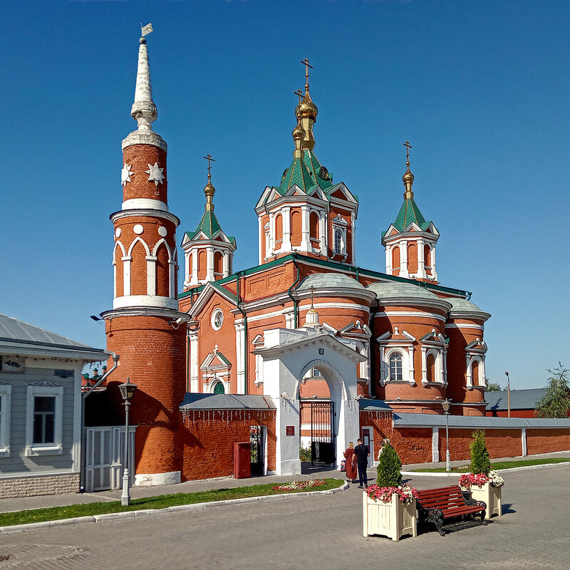 Коломна. Крестовоздвиженский собор. фото превью
