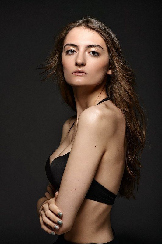 TANYA фото превью