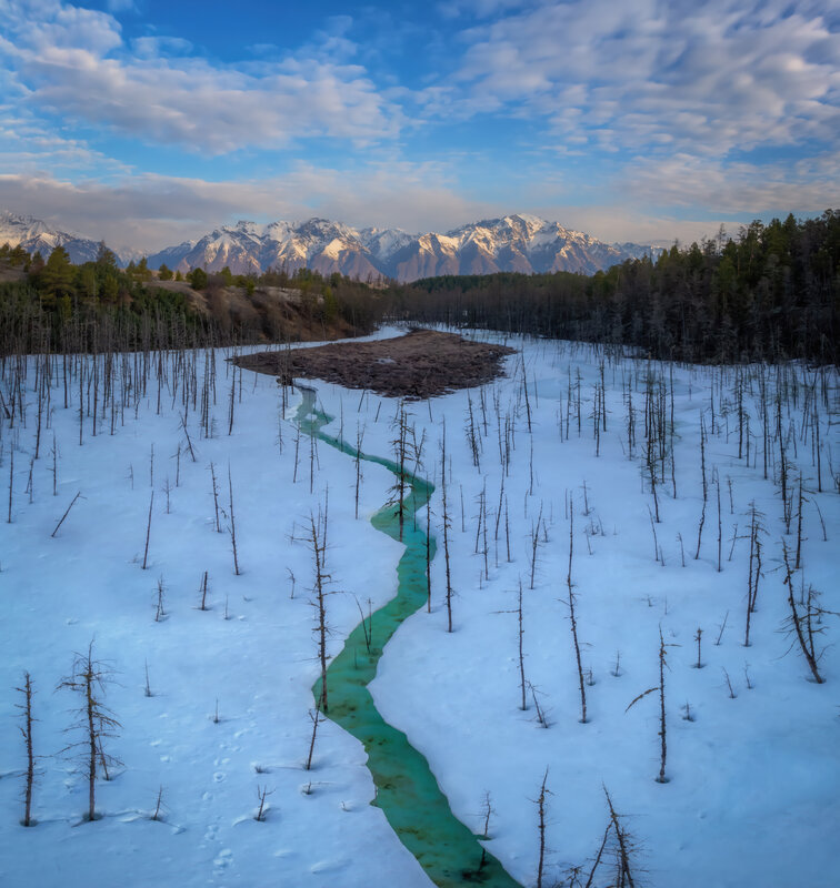 забайкалье Речная наледь реки Средний Сакукан. фото превью