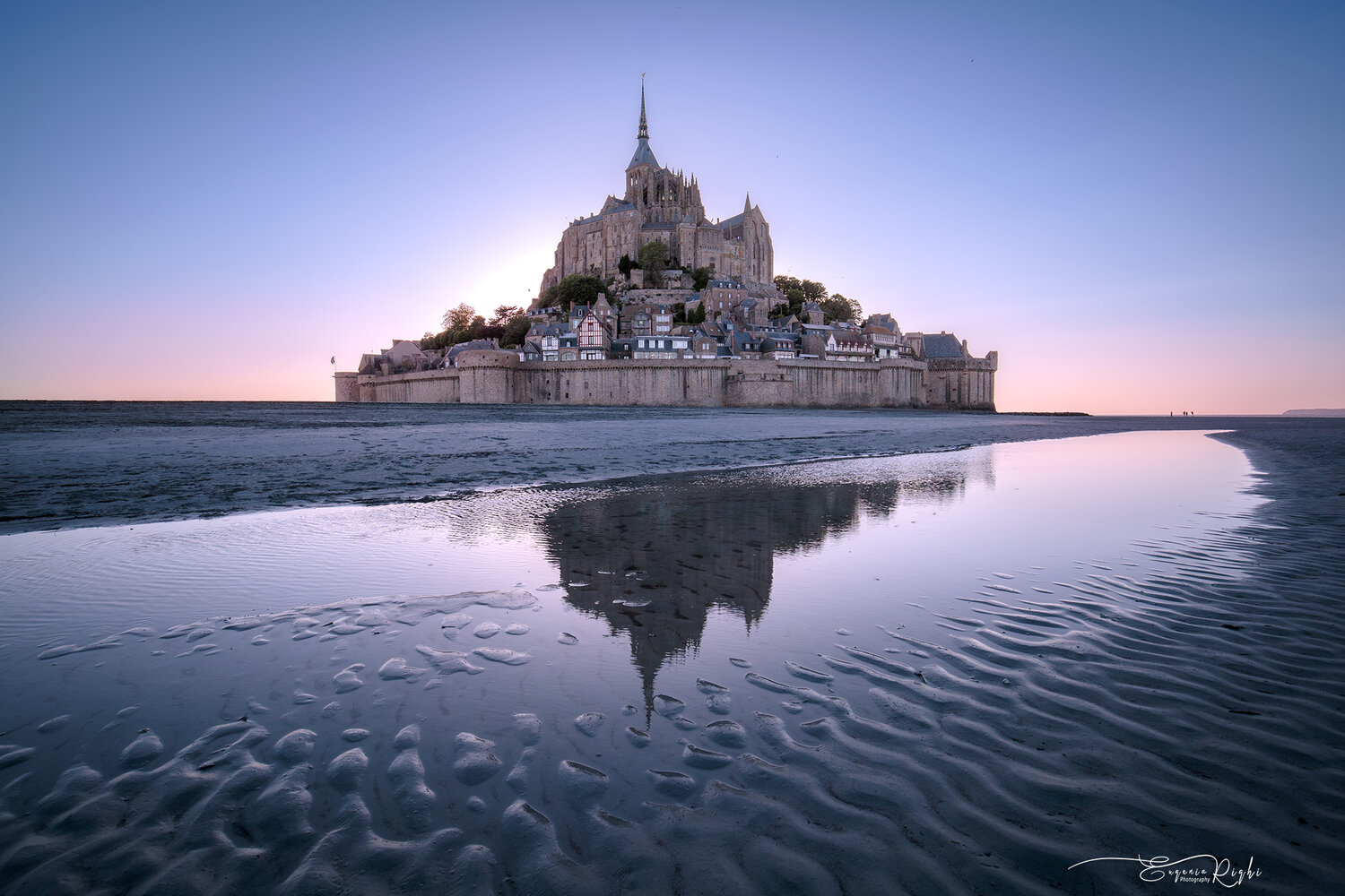 Mont Saint-Michel. Автор: Eugenia Righi brittany, bretagne, france, mont saint michel, water, sea, church, beach, Eugenia Righi