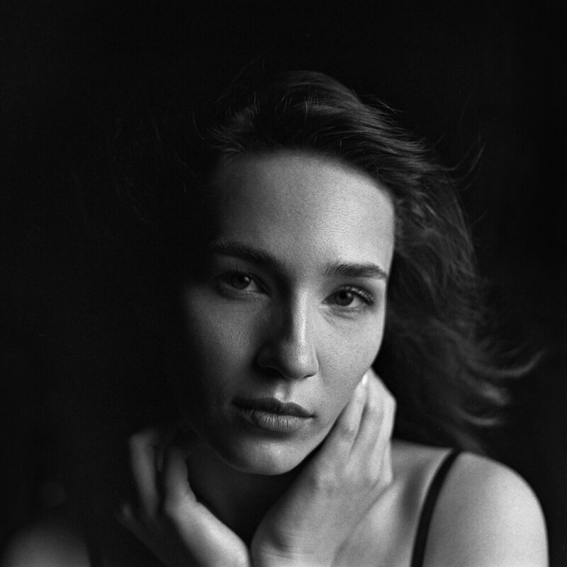 пленка, фотопленка, чб пленка, film, film photo, монохром, чернобелое, чб, bnw, monochrome, blackandwhite, фотостудия, studio, photostudio, studiolight, девушка, woman, модель, model, женский портрет, woman portrait, портретное фото, portrait photo, Киев8 Anastasia фото превью