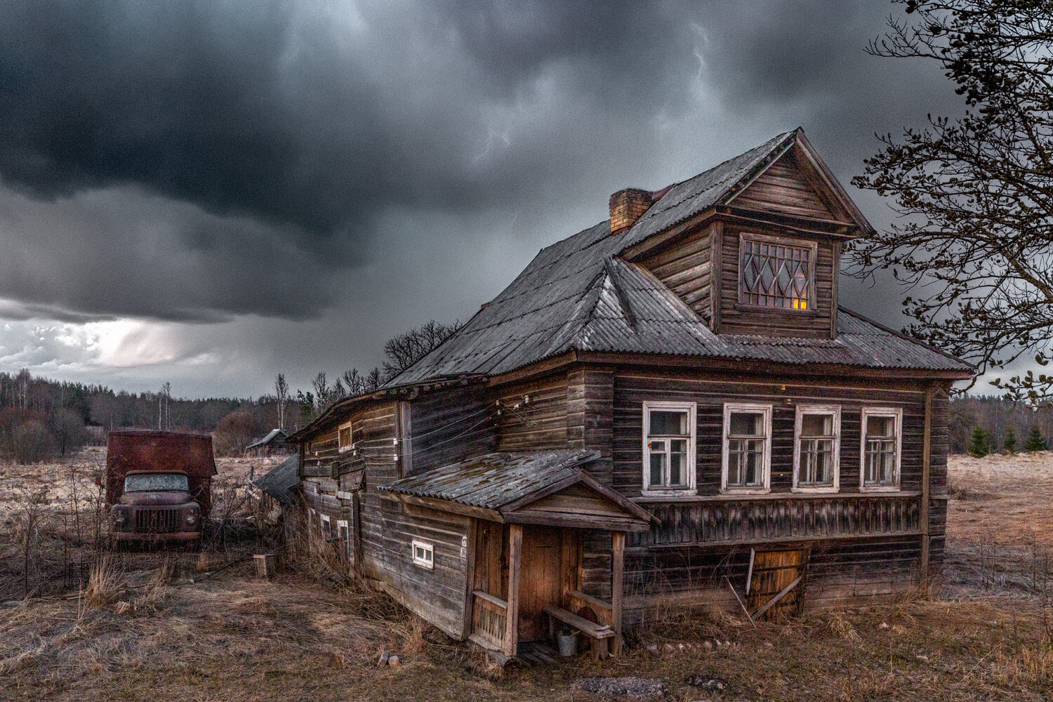 , Ладецкий Денис