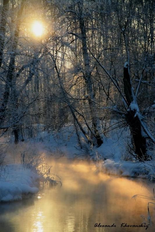 закат Дым над водой фото превью