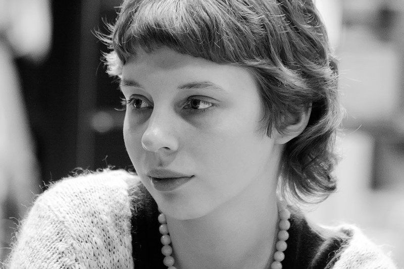 незнакомка, девушка, мысли В очаровании юного лица.. Покой и тишина без начала и конца.. фото превью