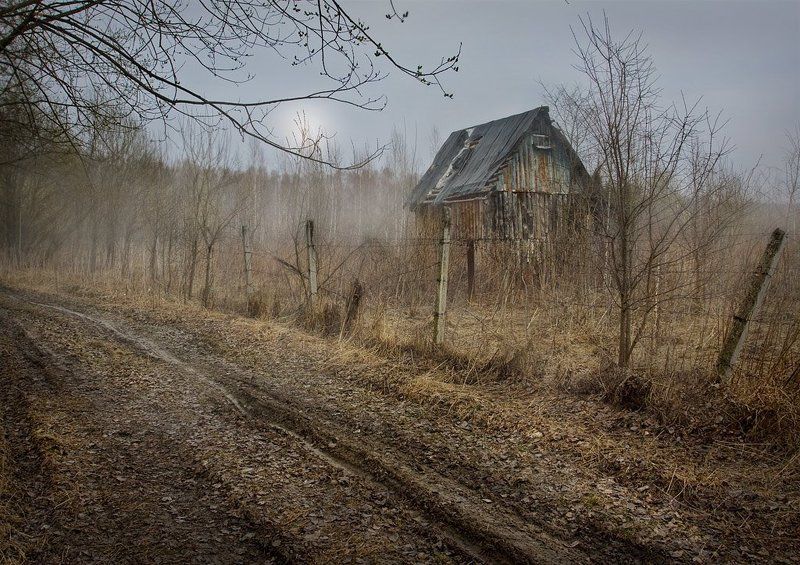 Про непогоду и брошенный дом фото превью