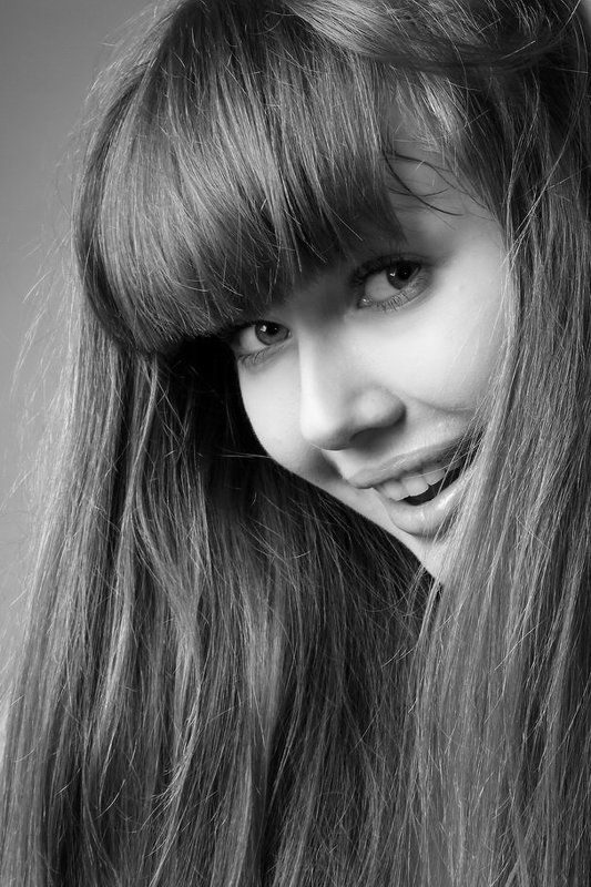 портрет,девушка.эмоции радость фото превью