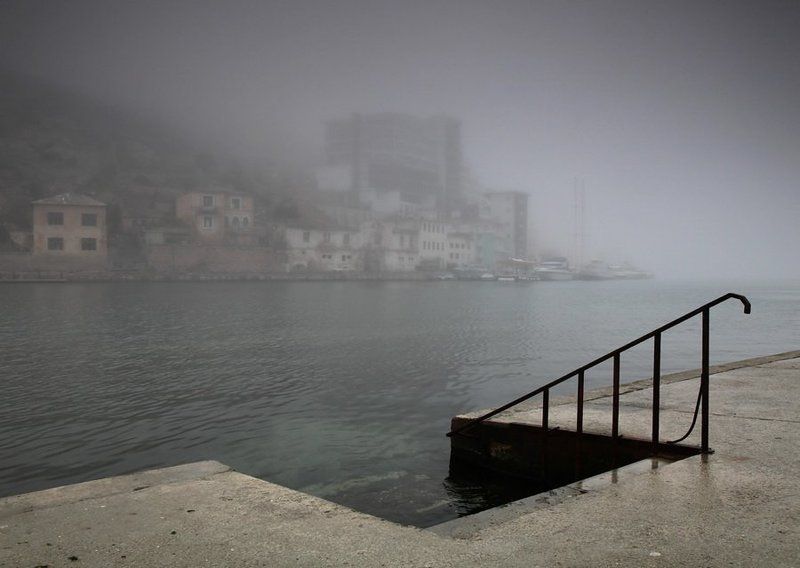 туман,балаклава утро Балаклавы фото превью