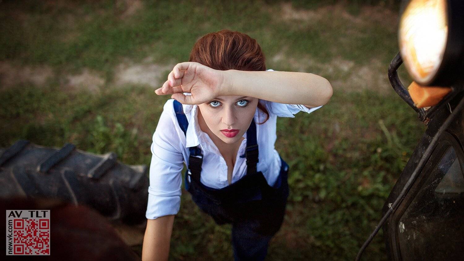 трактор,девушка,закат,взгляд, Сухарь Александр