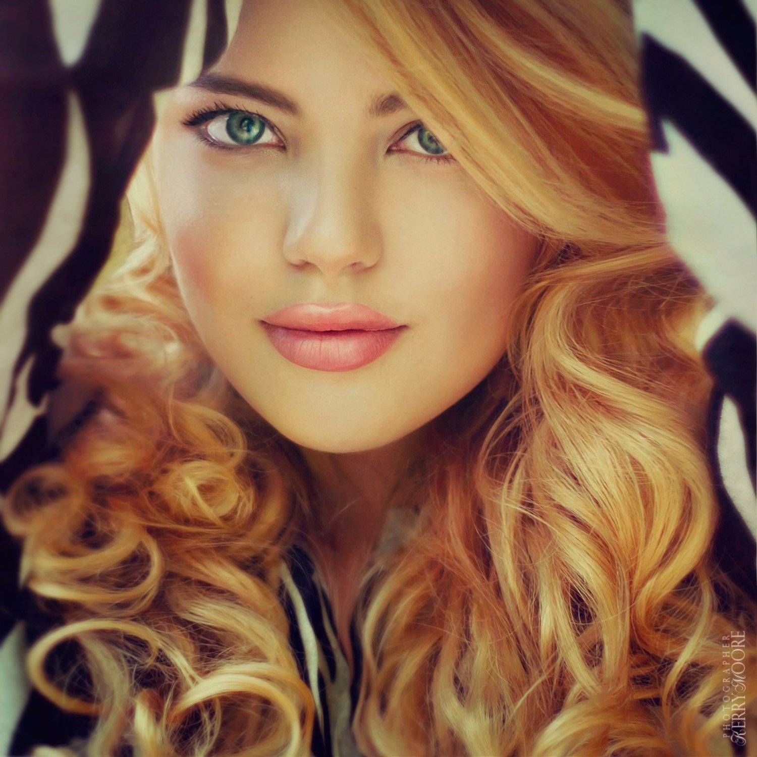 50mm, Beautiful, Blond, Eyes, Female, Hair, Kerrymoore, Lips, Model, Nikon d90, Portrait, Woman, Kerry Moore