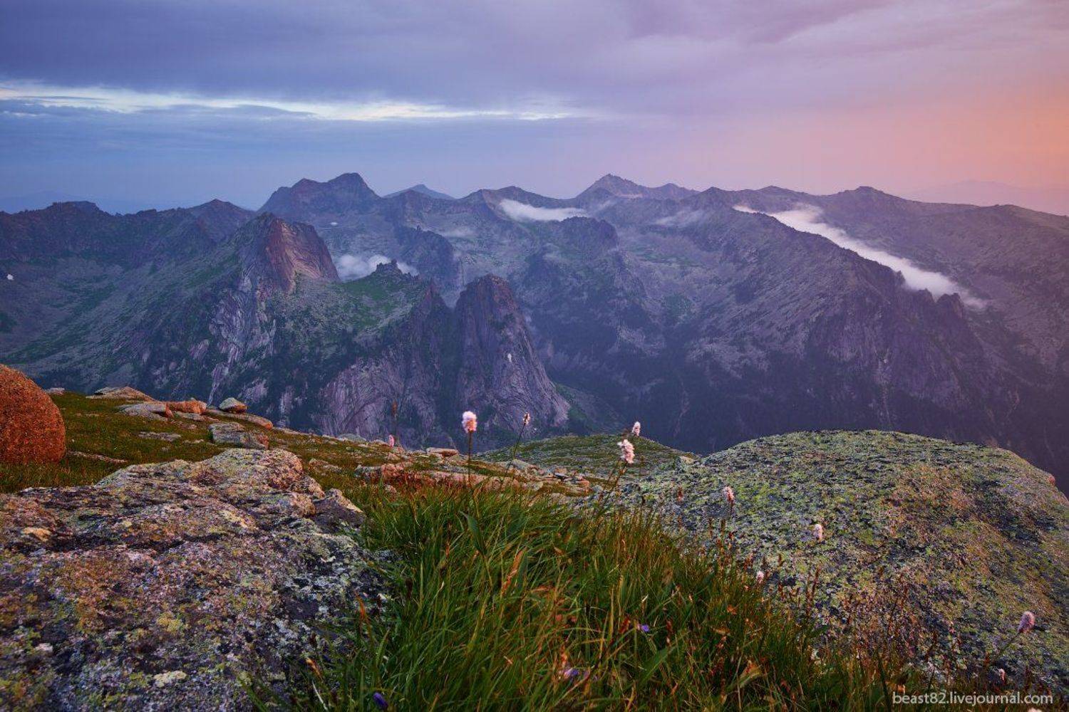 Ергаки, Михаил Зверев
