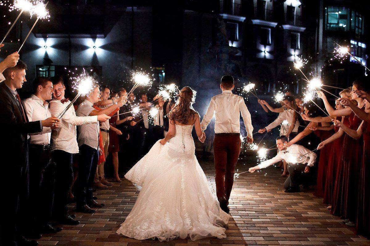 sparklers, groom, bride, Слава Гребенкин